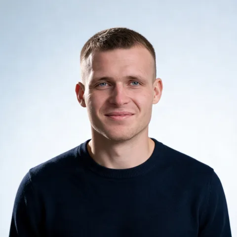 Артём Савельев